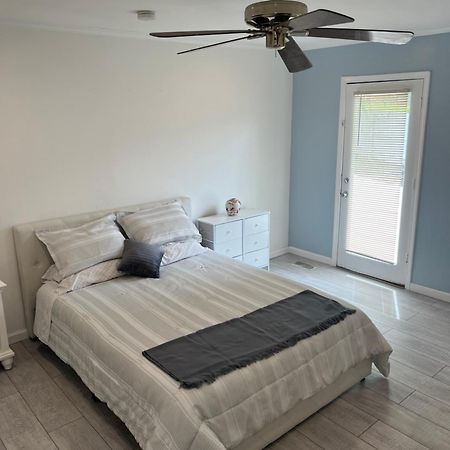 Cozy Private Suite 5 Min From Saint Francis Hospital And Woodland Hills Mall Tulsa Extérieur photo